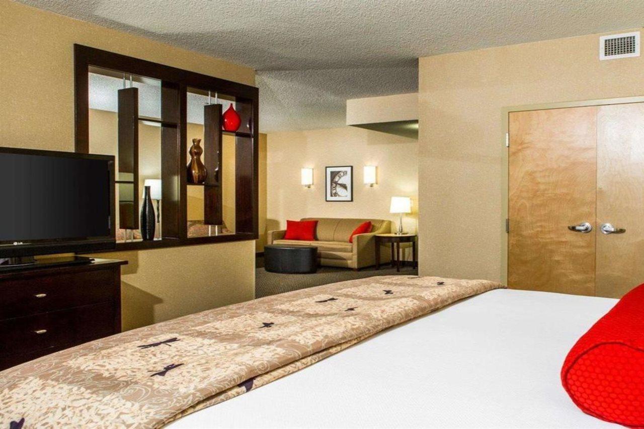 Cambria Hotel Traverse City Eksteriør bilde