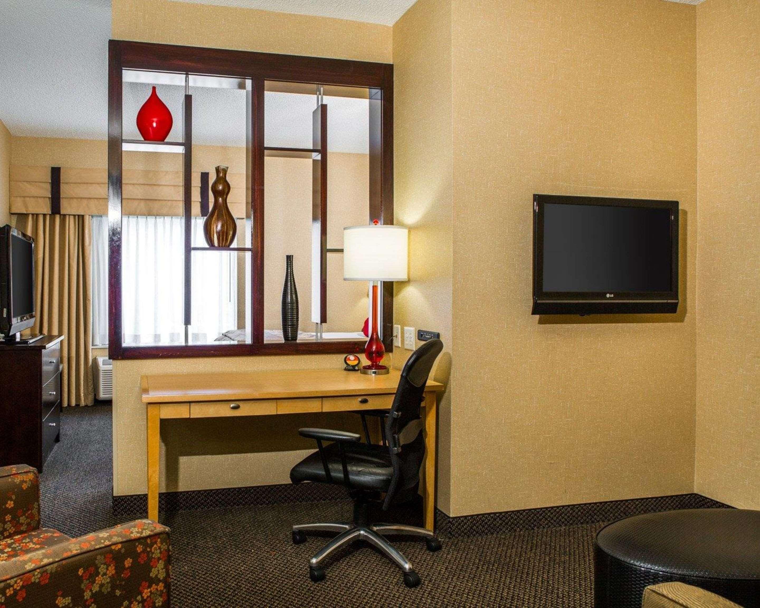 Cambria Hotel Traverse City Eksteriør bilde